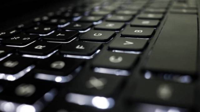 プログラミングでWebサービスを作るには?人気の言語からコツまで