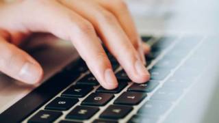 プログラミングの勉強に大切なアルゴリズムとは?その関係性と種類